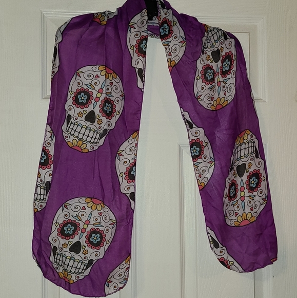 Accessories - 💥 FINAL PRICE 💥💥Scarf purple